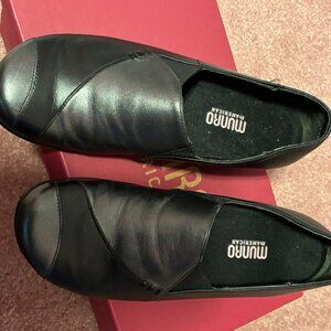 Munro Cheryl Black Kid/Gunmetal Shoes